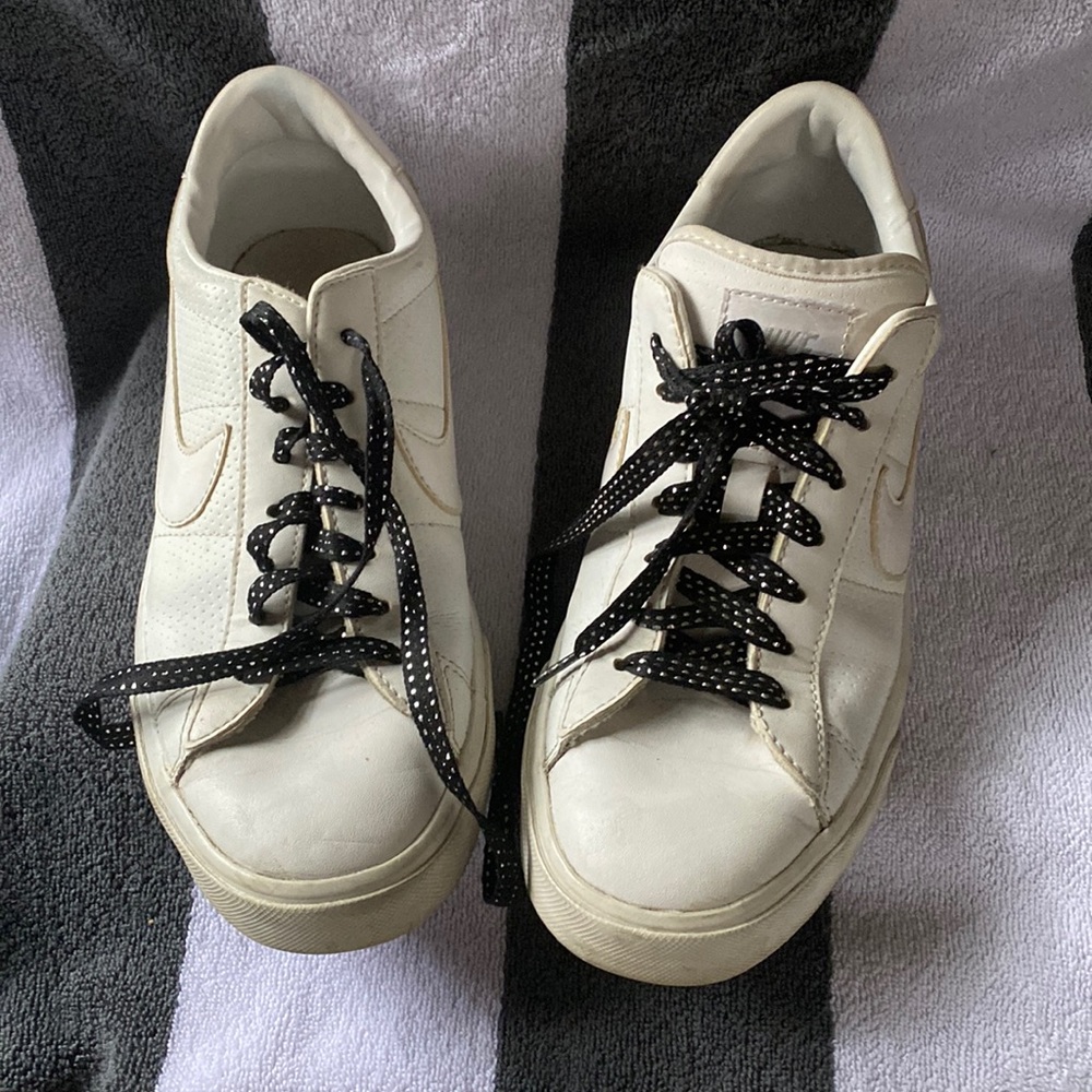 NIKE BLAZER AIR FORCE 1 white leather sneakers sz 9.5 women